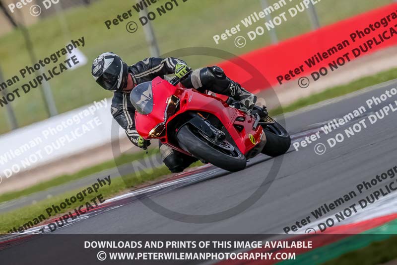 Castle Combe 2019;PJ Motorsport Photography 2019;donington no limits trackday;donington park photographs;donington trackday photographs;no limits trackdays;peter wileman photography;trackday digital images;trackday photos